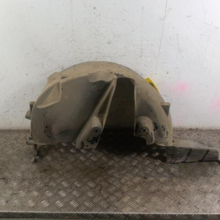 Pare boue arriere droit RENAULT CLIO 4 Photo n°1