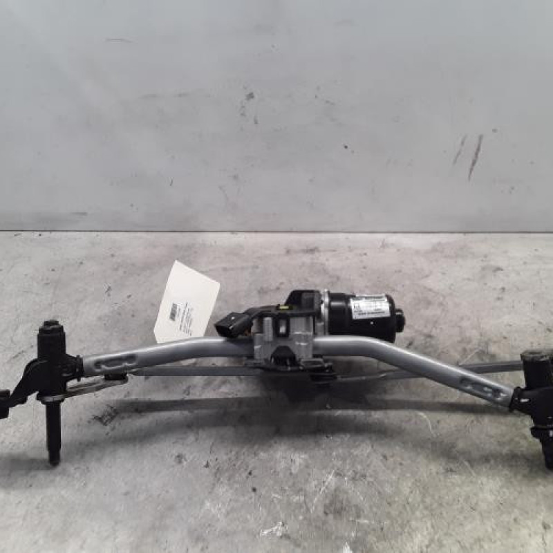 Moteur essuie glace avant PEUGEOT 2008 2 Moteur essuie glace avant PEUGEOT 2008 2