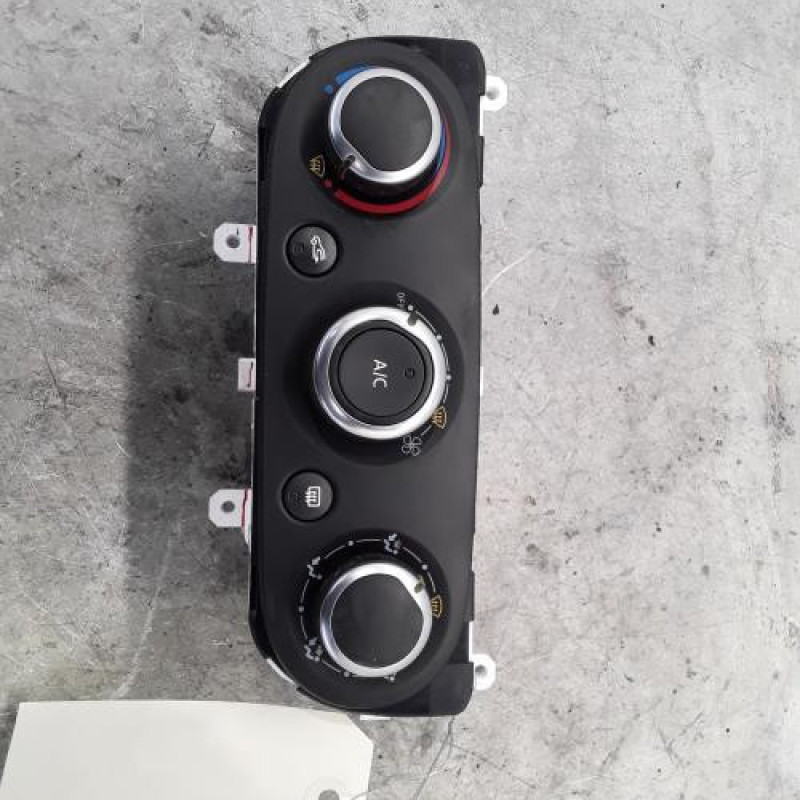Commande chauffage RENAULT CLIO 4 Commande chauffage RENAULT CLIO 4