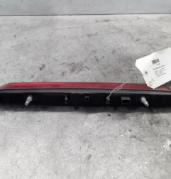 Feu arriere stop central PEUGEOT 2008 2