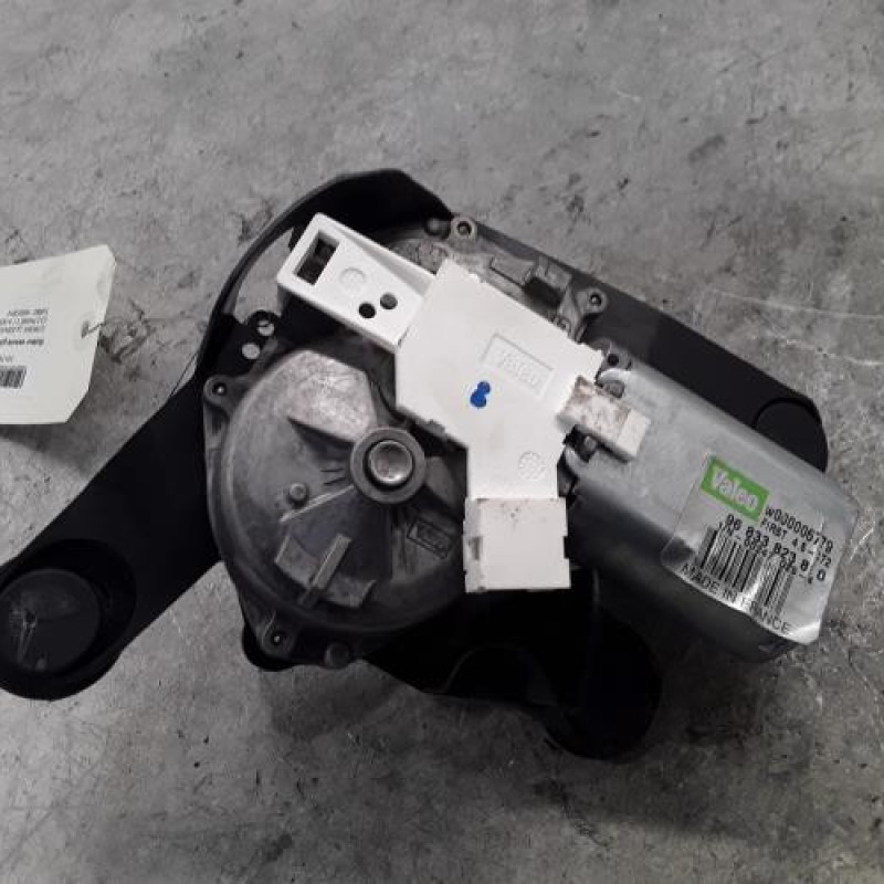 Moteur essuie glace arriere CITROEN C3 2