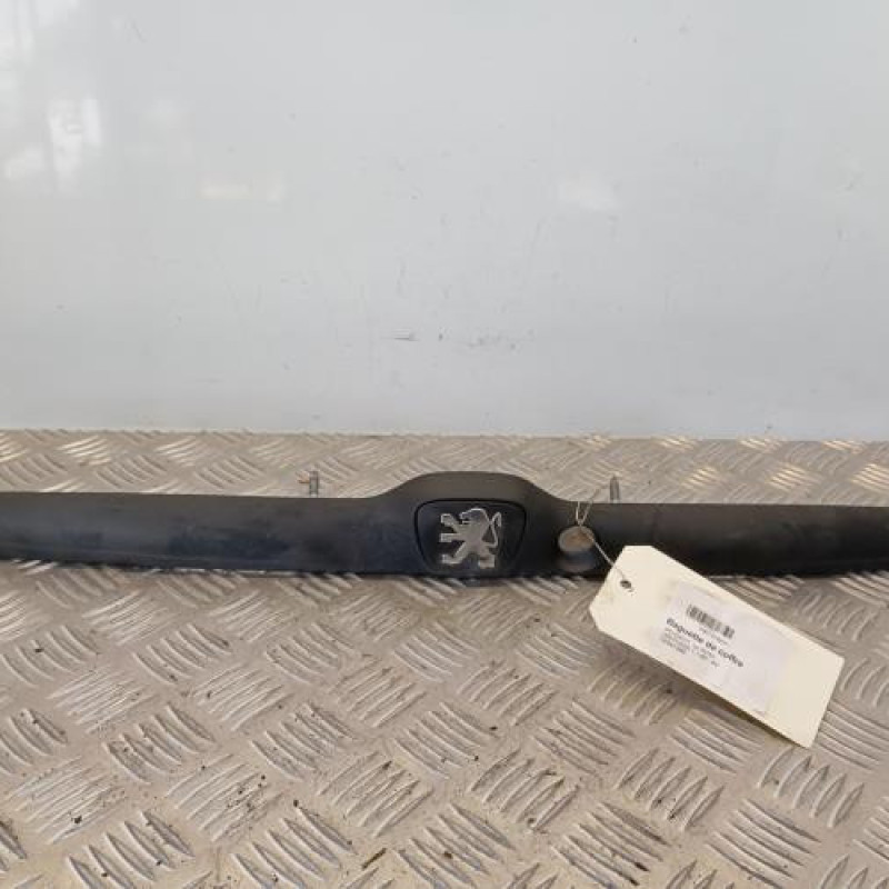 Baguette de coffre PEUGEOT 206 Baguette de coffre PEUGEOT 206
