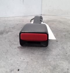 Attache ceinture avant gauche RENAULT CLIO 4