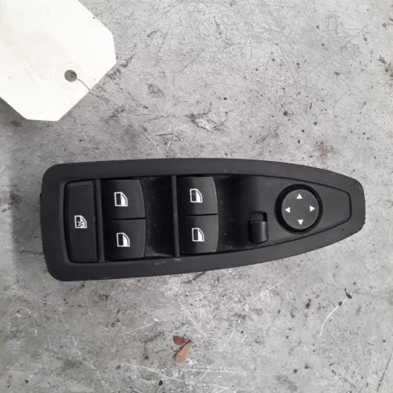 Interrupteur de leve vitre avant gauche BMW SERIE 1 F20