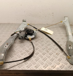 Leve vitre electrique avant droit RENAULT CLIO 3 Photo n°1