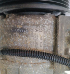 Compresseur clim CITROEN C4 2 Photo n°3