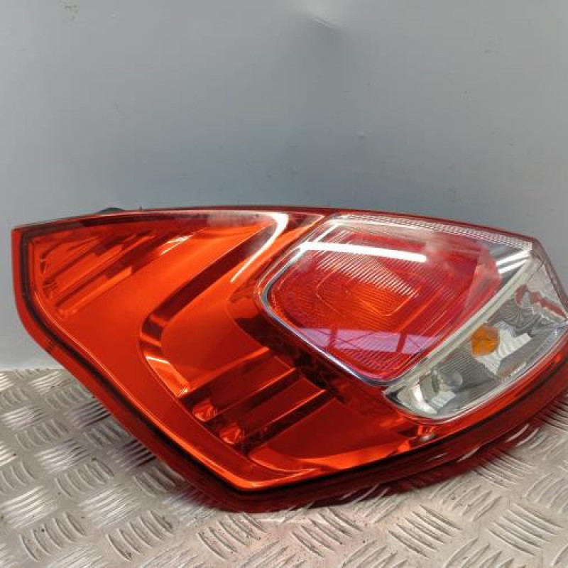 Feu arriere principal gauche (feux) FORD FIESTA 6 Feu arriere principal gauche (feux) FORD FIESTA 6
