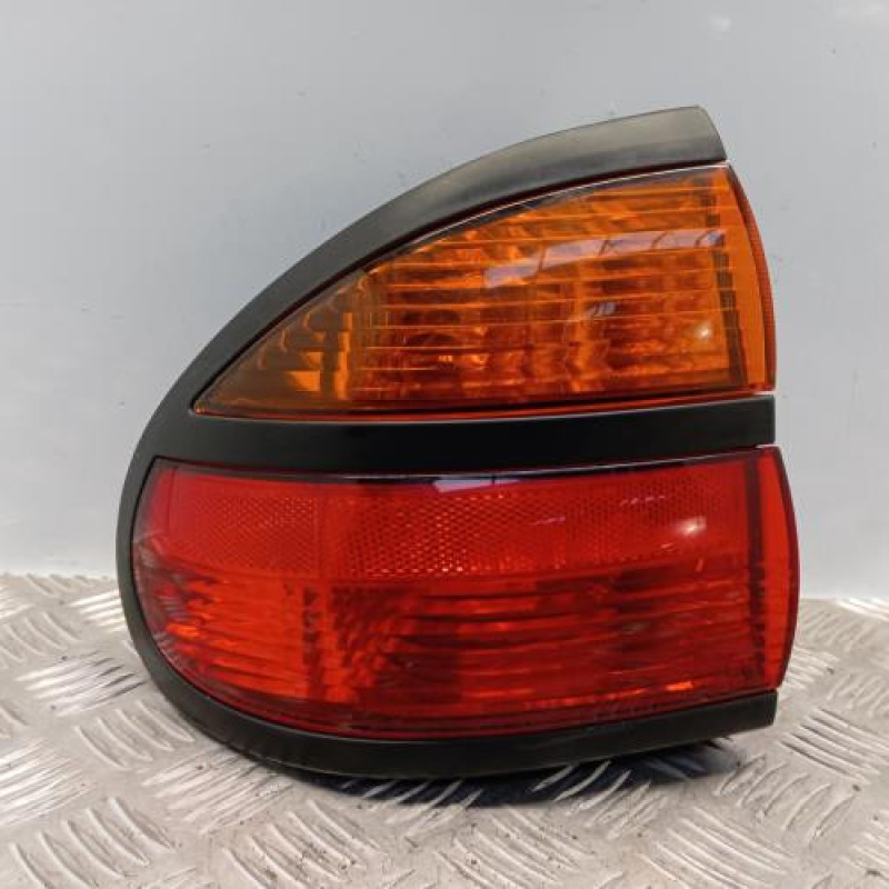Feu arriere principal gauche (feux) RENAULT LAGUNA 1