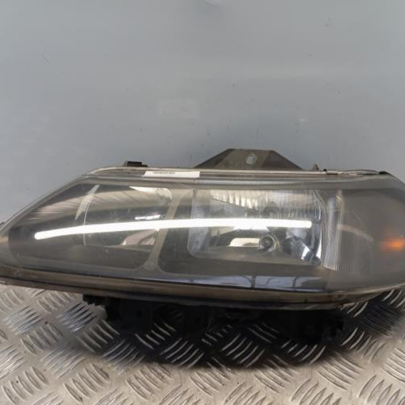 Optique avant principal gauche (feux)(phare) RENAULT LAGUNA 1