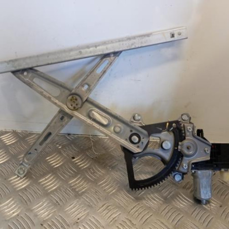 Leve vitre electrique avant gauche HYUNDAI I 20 1