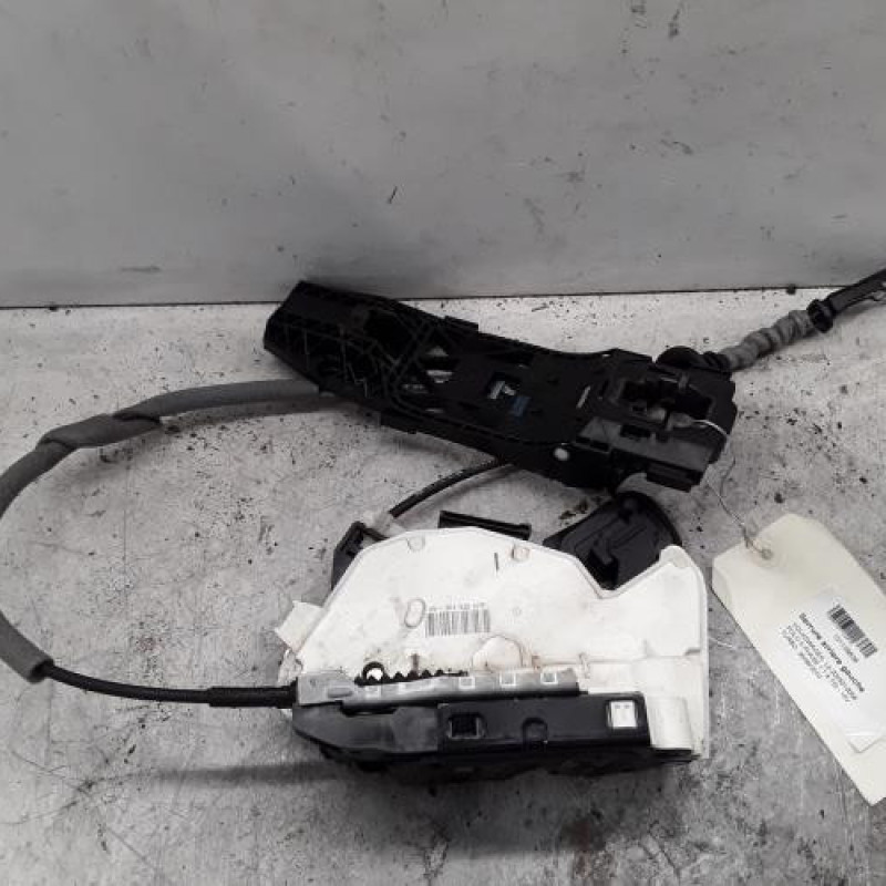 Serrure arriere gauche VOLKSWAGEN POLO 5 Serrure arriere gauche VOLKSWAGEN POLO 5