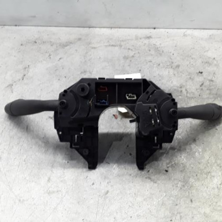 Com (Bloc Contacteur Tournant+Commodo Essuie Glace+Commodo Phare) CITROEN C4 1