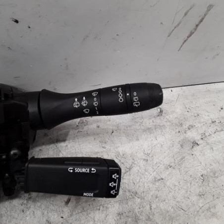 Com (Bloc Contacteur Tournant+Commodo Essuie Glace+Commodo Phare) RENAULT CLIO 5