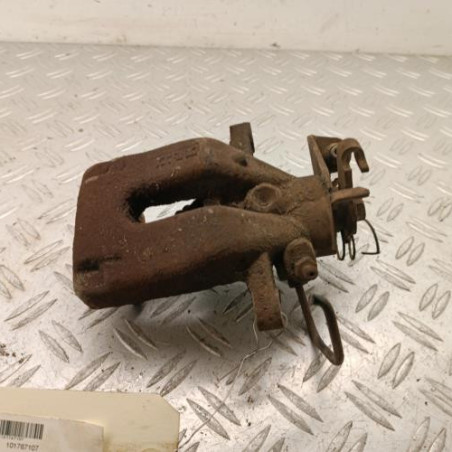 Etrier arriere droit (freinage) CITROEN XSARA PICASSO Photo n°1