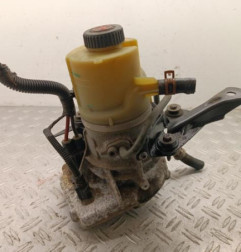 Pompe de direction RENAULT TRAFIC 3