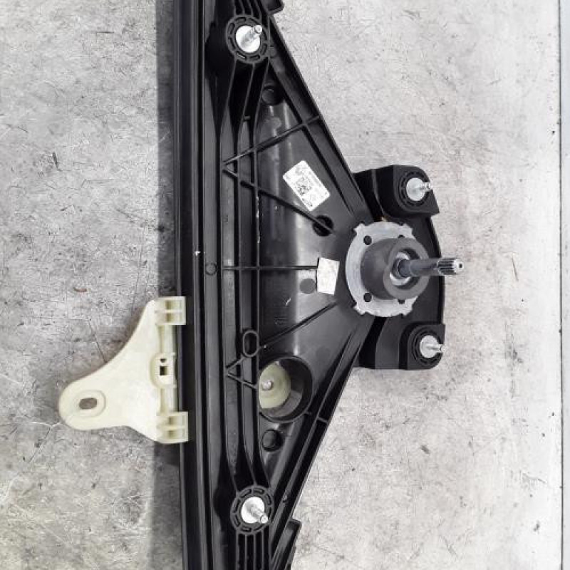 Leve vitre mecanique arriere droit RENAULT CLIO 5