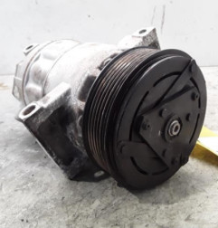 Compresseur clim RENAULT CLIO 4