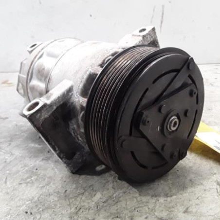 Compresseur clim RENAULT CLIO 4
