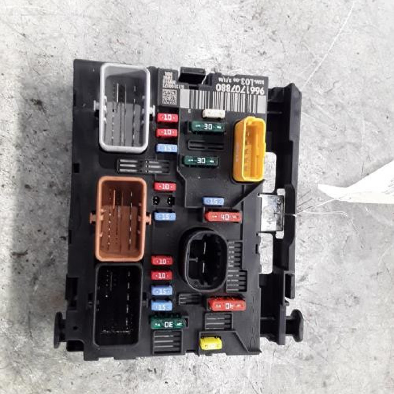 Boitier servitude moteur (BSM) CITROEN C2 Boitier servitude moteur (BSM) CITROEN C2