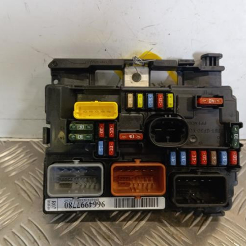Boitier servitude moteur (BSM) PEUGEOT 207 Boitier servitude moteur (BSM) PEUGEOT 207
