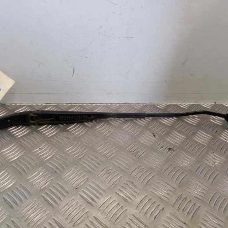 Bras essuie glace avant gauche RENAULT CLIO 3