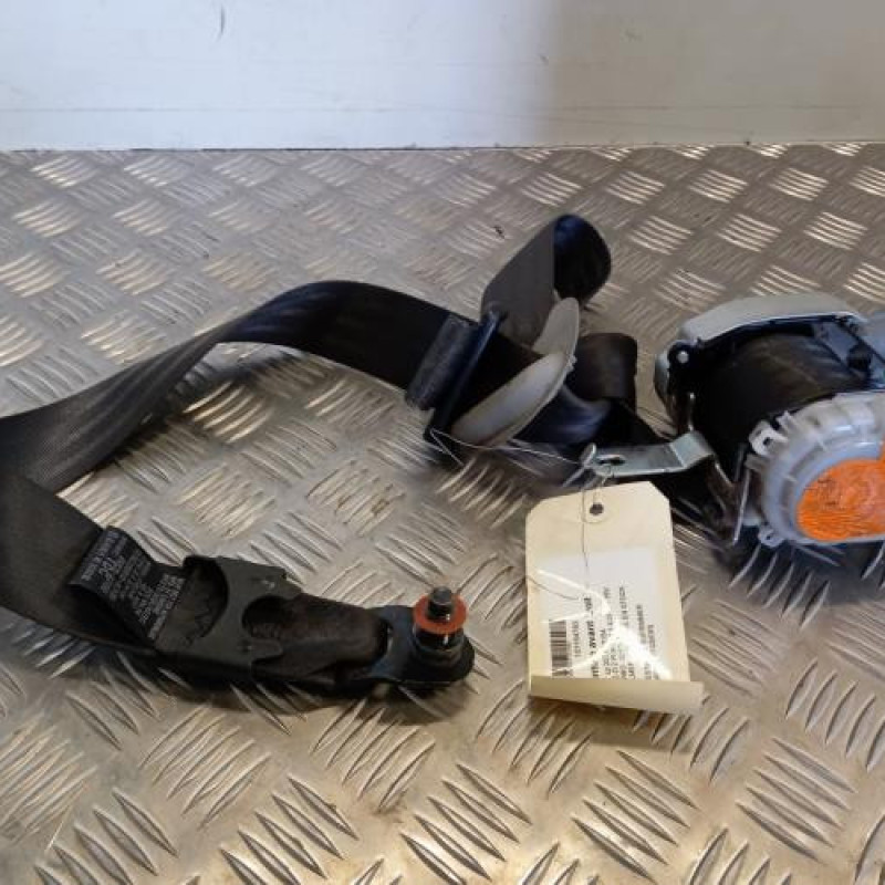 Ceinture avant droit KIA CEE-D 2 Ceinture avant droit KIA CEE-D 2