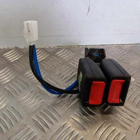 Attache ceinture arriere droit HYUNDAI I 20 1 Photo n°1