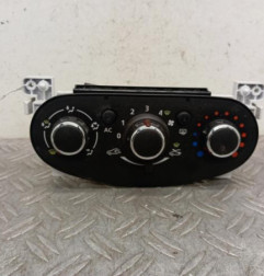 Commande chauffage DACIA DUSTER 1 Photo n°1