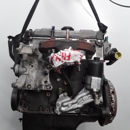 Moteur CITROEN XSARA PICASSO Photo n°1