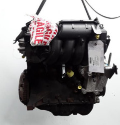 Moteur CITROEN XSARA PICASSO Photo n°3