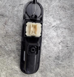 Interrupteur de leve vitre avant gauche RENAULT TWINGO 3