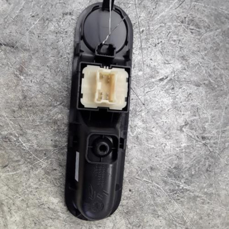 Interrupteur de leve vitre avant gauche RENAULT TWINGO 3