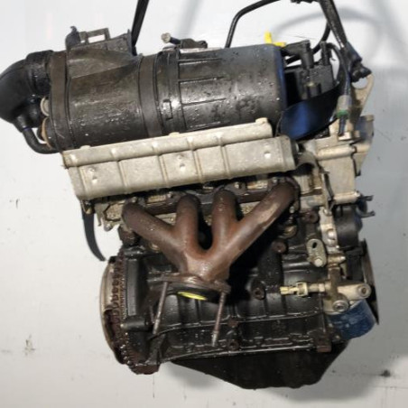 Moteur RENAULT CLIO 2 CAMPUS Photo n°1