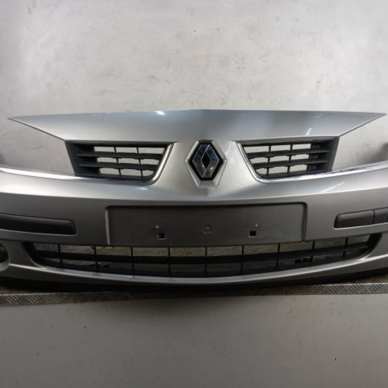 Pare choc avant RENAULT LAGUNA 2