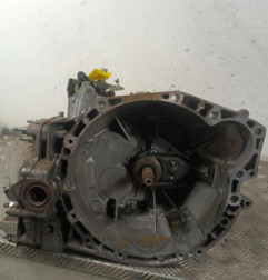 Boite de vitesses PEUGEOT 407 Photo n°1