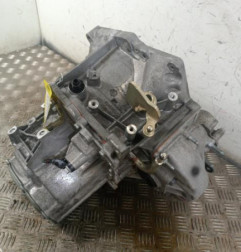 Boite de vitesses OPEL CORSA F Photo n°3