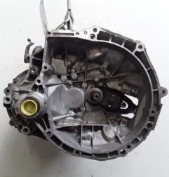 Boite de vitesses PEUGEOT 208 1 Photo n°1