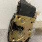 Serrure avant droit PEUGEOT 307