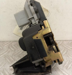 Serrure avant droit PEUGEOT 307