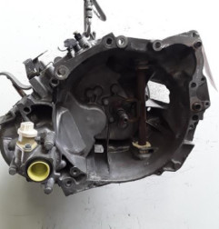 Boite de vitesses PEUGEOT 306 Photo n°1