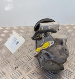 Compresseur clim RENAULT CLIO 4 Photo n°4