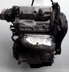 Moteur PEUGEOT 406 Photo n°3