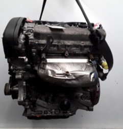 Moteur PEUGEOT 406 Photo n°5