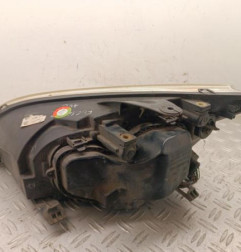 Optique avant principal droit (feux)(phare) FORD FOCUS 2