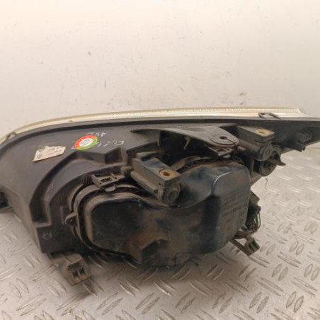 Optique avant principal droit (feux)(phare) FORD FOCUS 2
