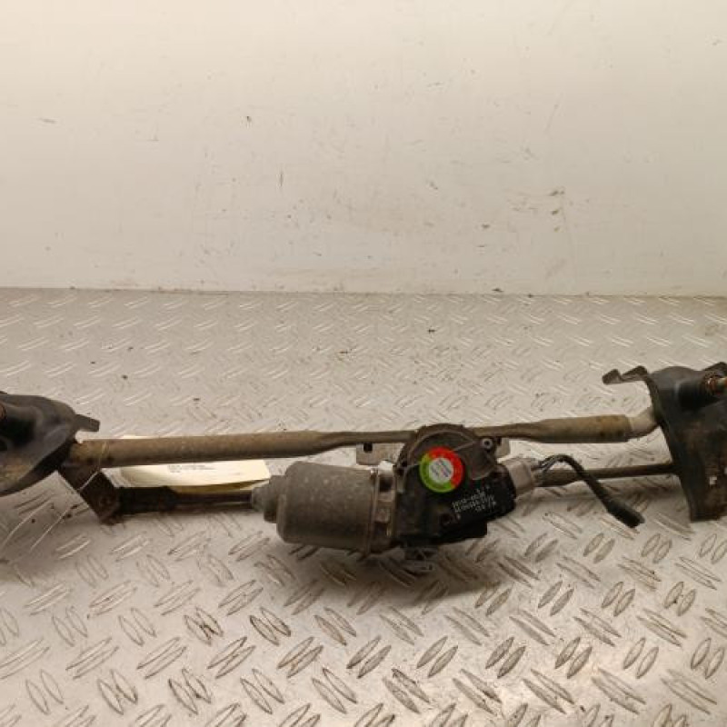 Moteur essuie glace avant SUZUKI SWIFT 4