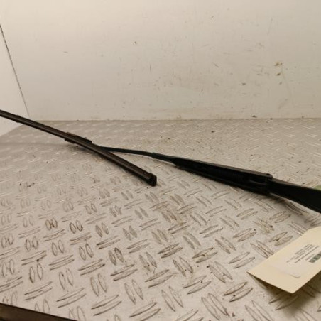 Bras essuie glace avant gauche RENAULT MEGANE 3