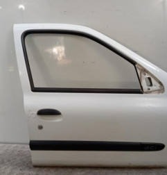 Porte avant droit RENAULT CLIO 2 Photo n°1
