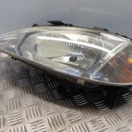 Optique avant principal gauche (feux)(phare) RENAULT MEGANE 1