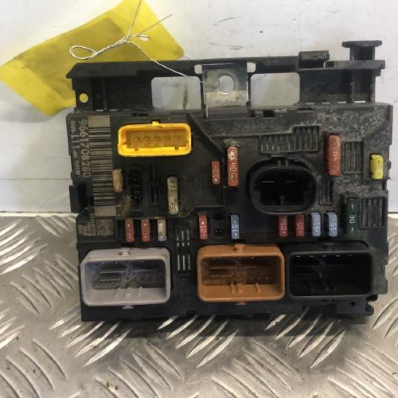 Boitier servitude moteur (BSM) PEUGEOT 307 Boitier servitude moteur (BSM) PEUGEOT 307